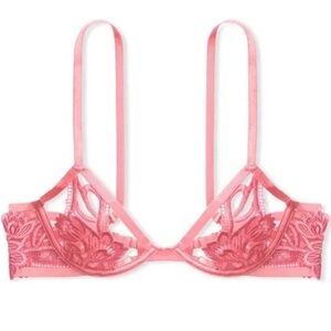 New! Victoria’s Secret very sexy low cut Demi floral bra 10258